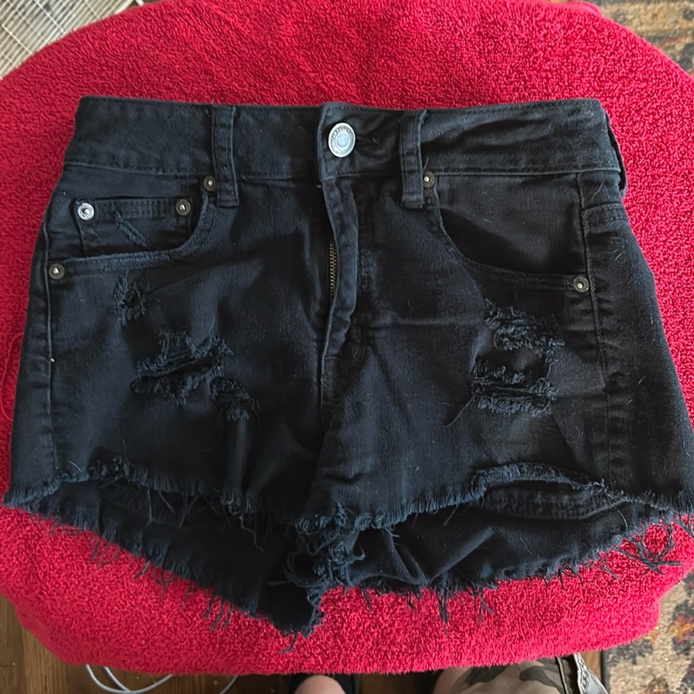 AEO Stretch Size 4 Black Distressed Shorts EUC